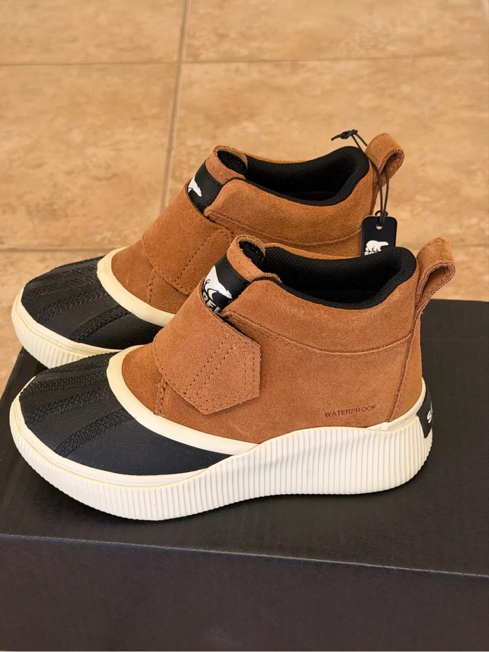 SOREL Kids' Out 'N About IV Strap Waterproof Boots